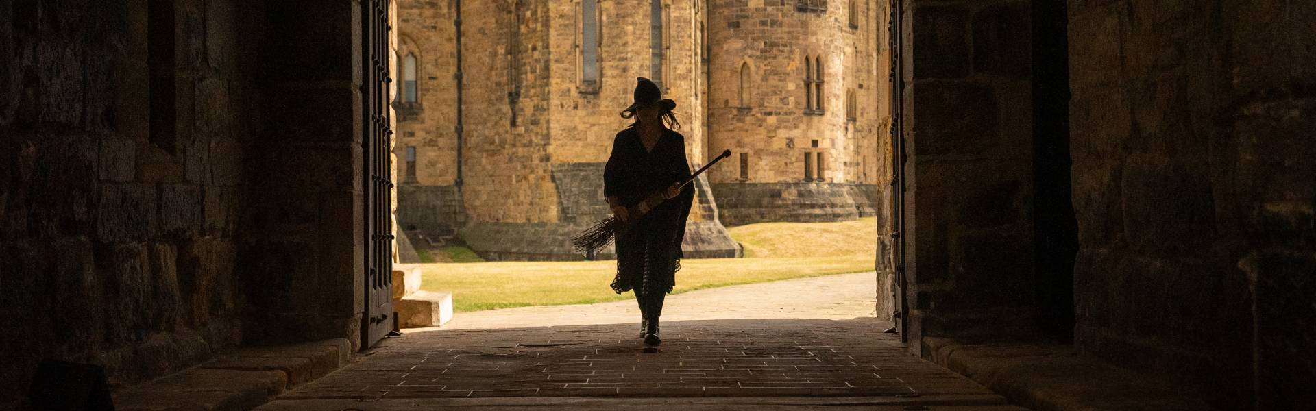 Witch dressed up at Alnwick Castle